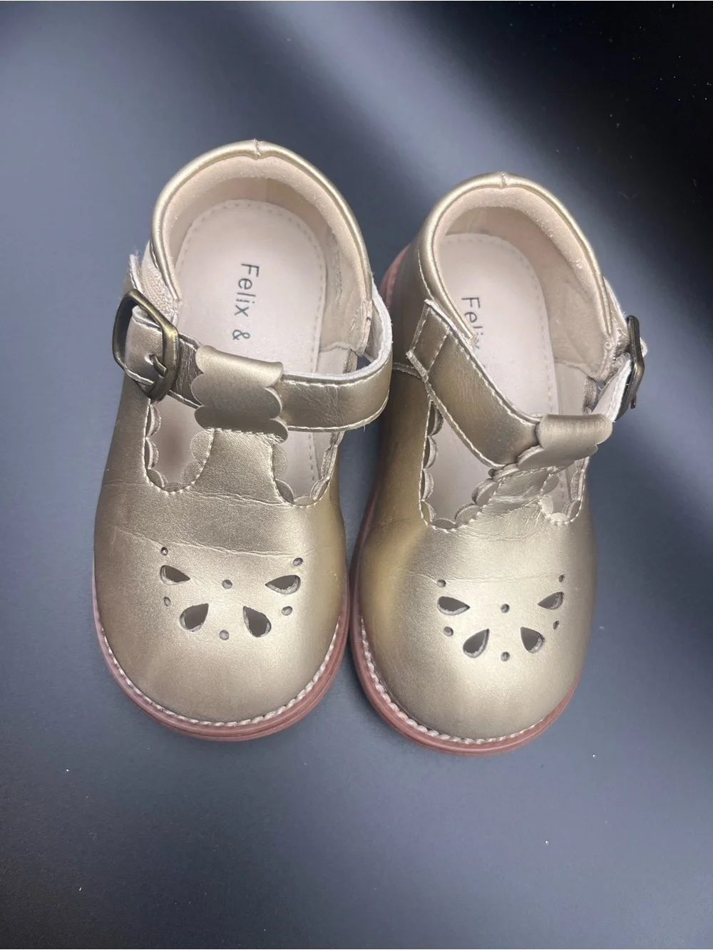 Floral Cutout Felix & Flora Mary Jane Shoes for Kids - Gold